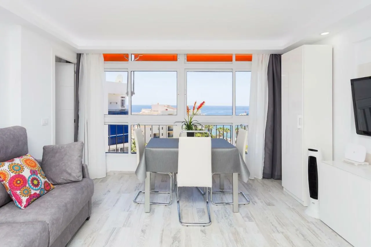 63 Los Cristianos First Sea Line, Parking, Wi Fi Spain