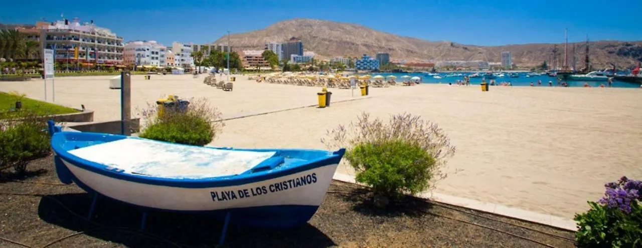Apartment 63 Los Cristianos First Sea Line, Parking, Wi Fi Spain